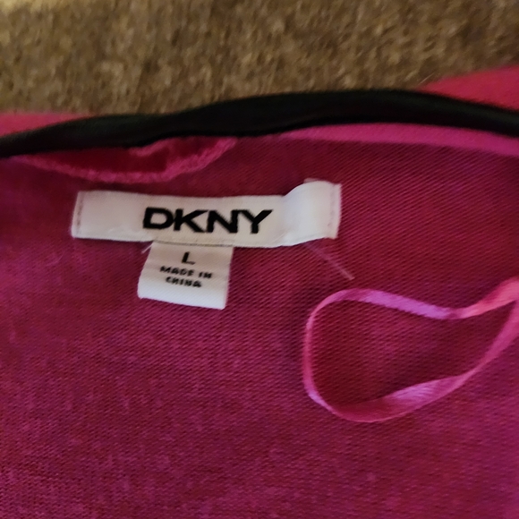 DKNY Women's Pink Open Front Sweater? - Picture 3 of 5